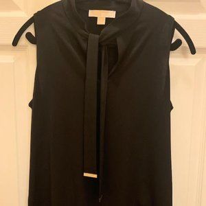 Michael Kors Sleeveless lightweight top